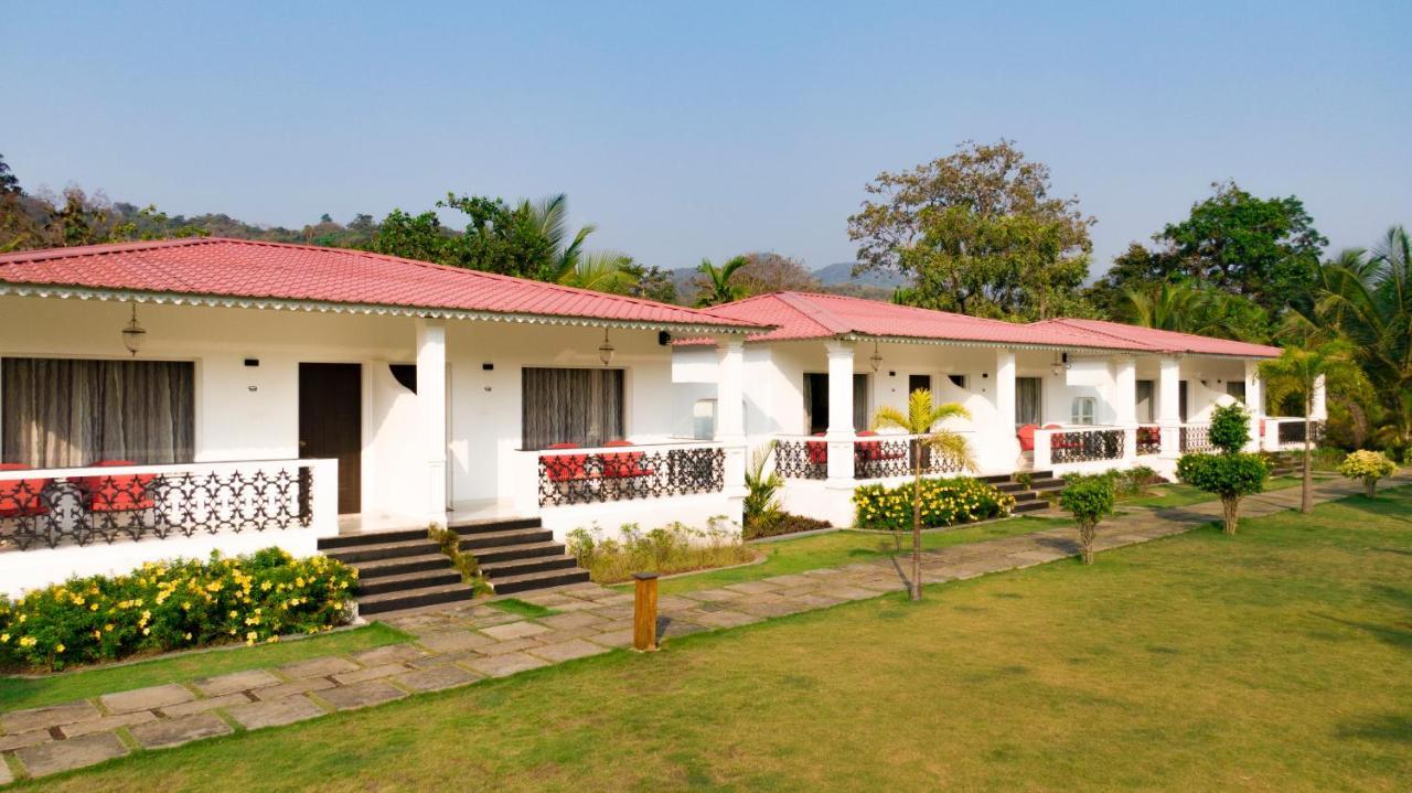 Wild Berry Resort Agonda Canacona Extérieur photo