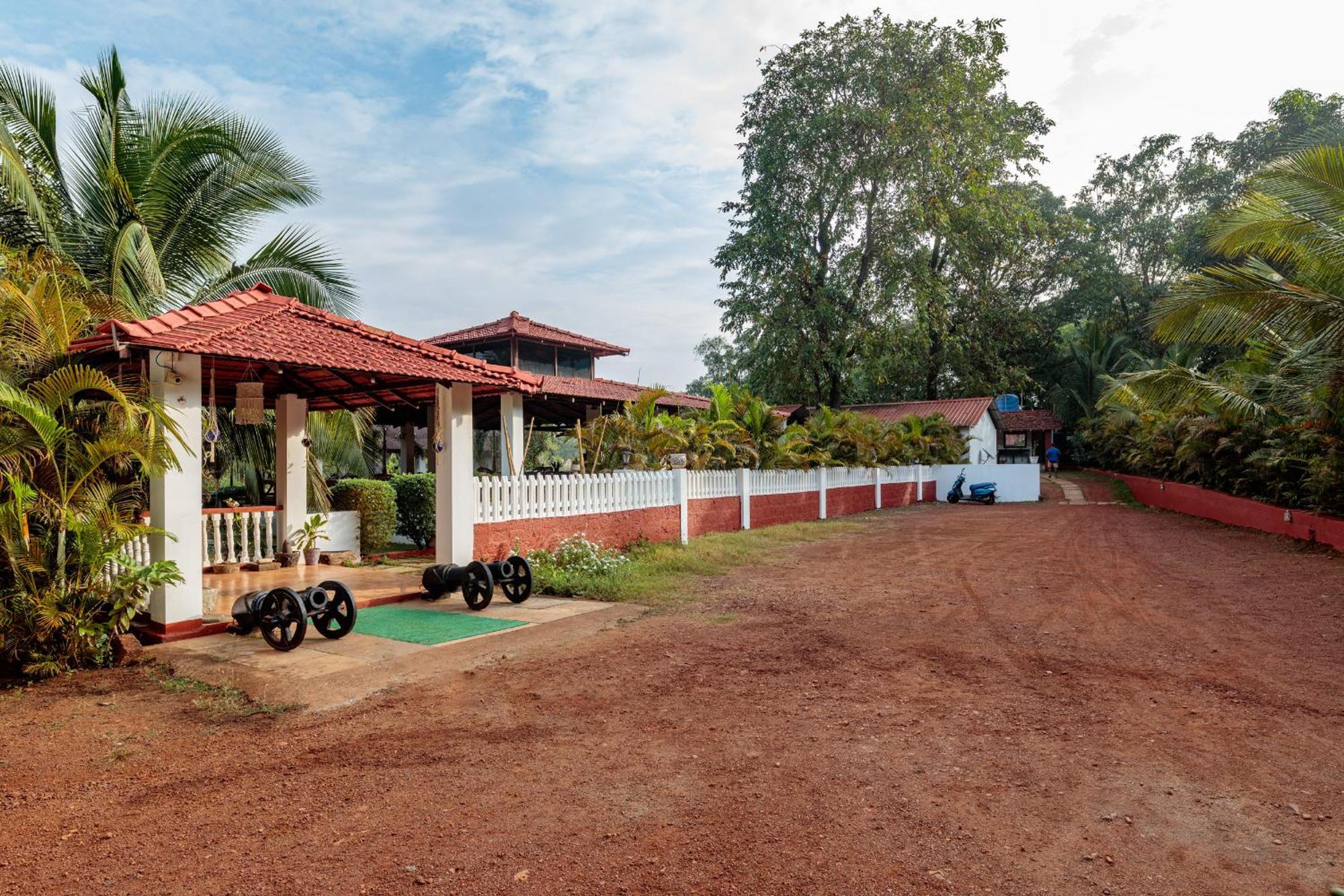 Wild Berry Resort Agonda Canacona Extérieur photo
