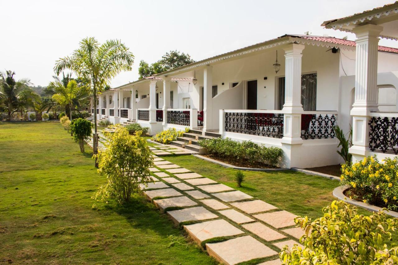 Wild Berry Resort Agonda Canacona Extérieur photo