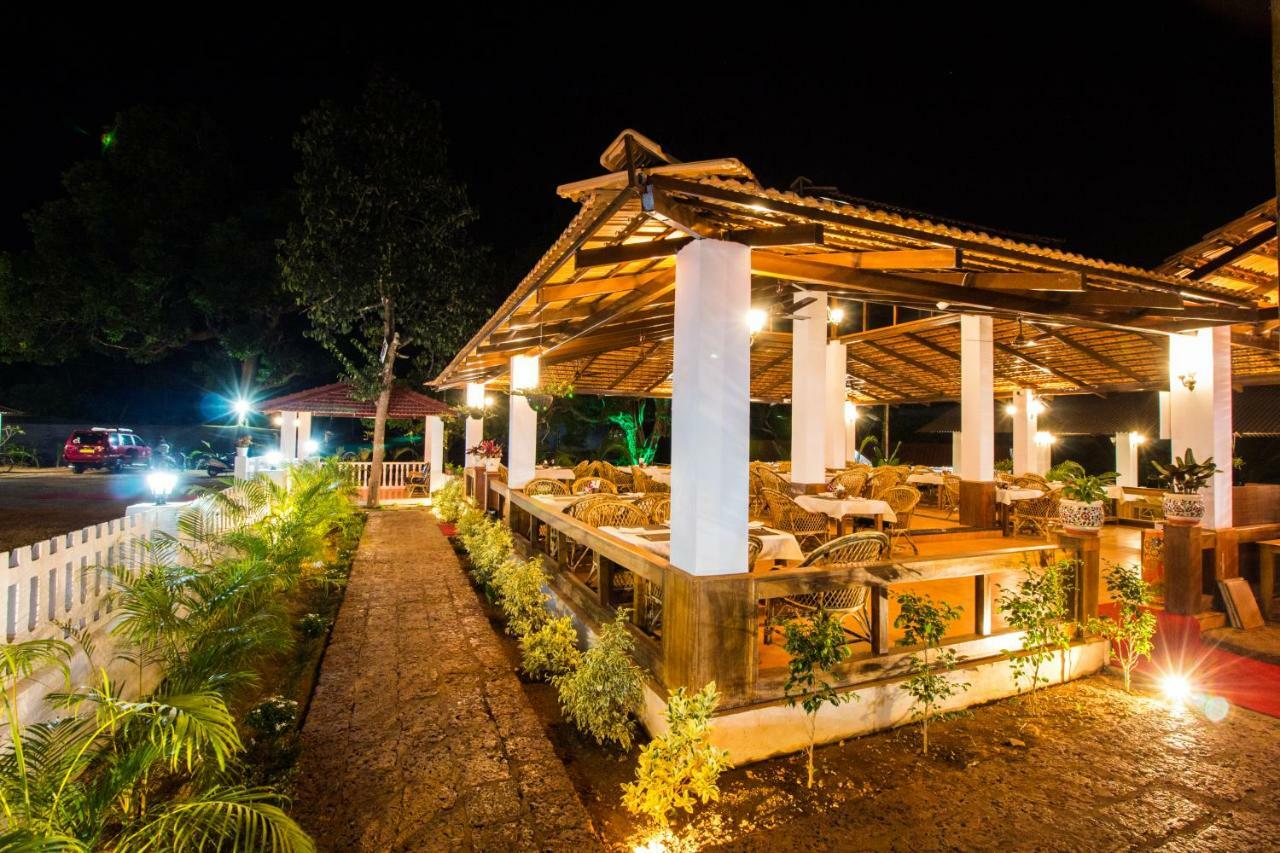 Wild Berry Resort Agonda Canacona Extérieur photo
