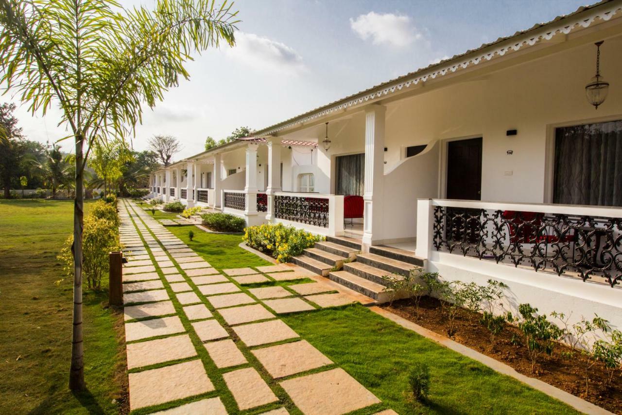 Wild Berry Resort Agonda Canacona Extérieur photo