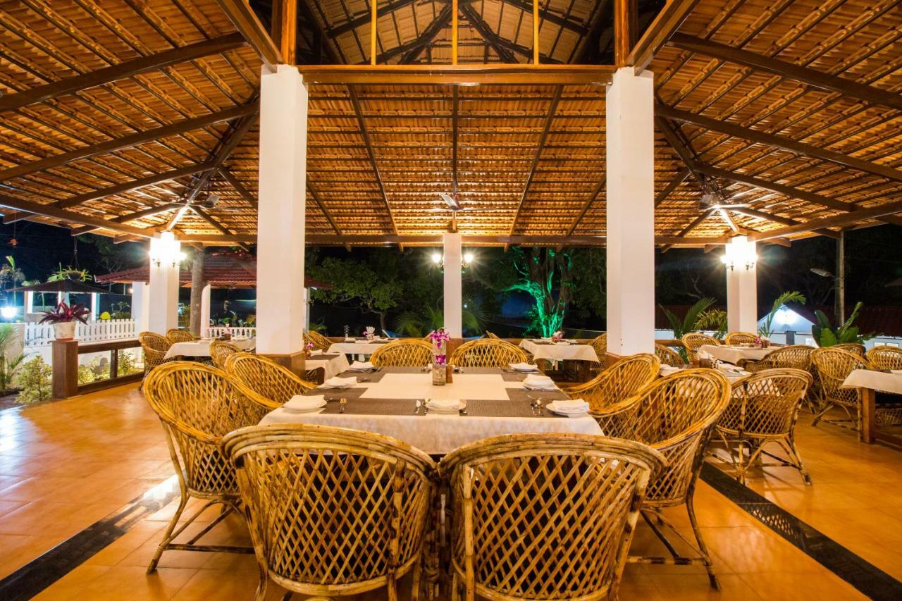 Wild Berry Resort Agonda Canacona Extérieur photo